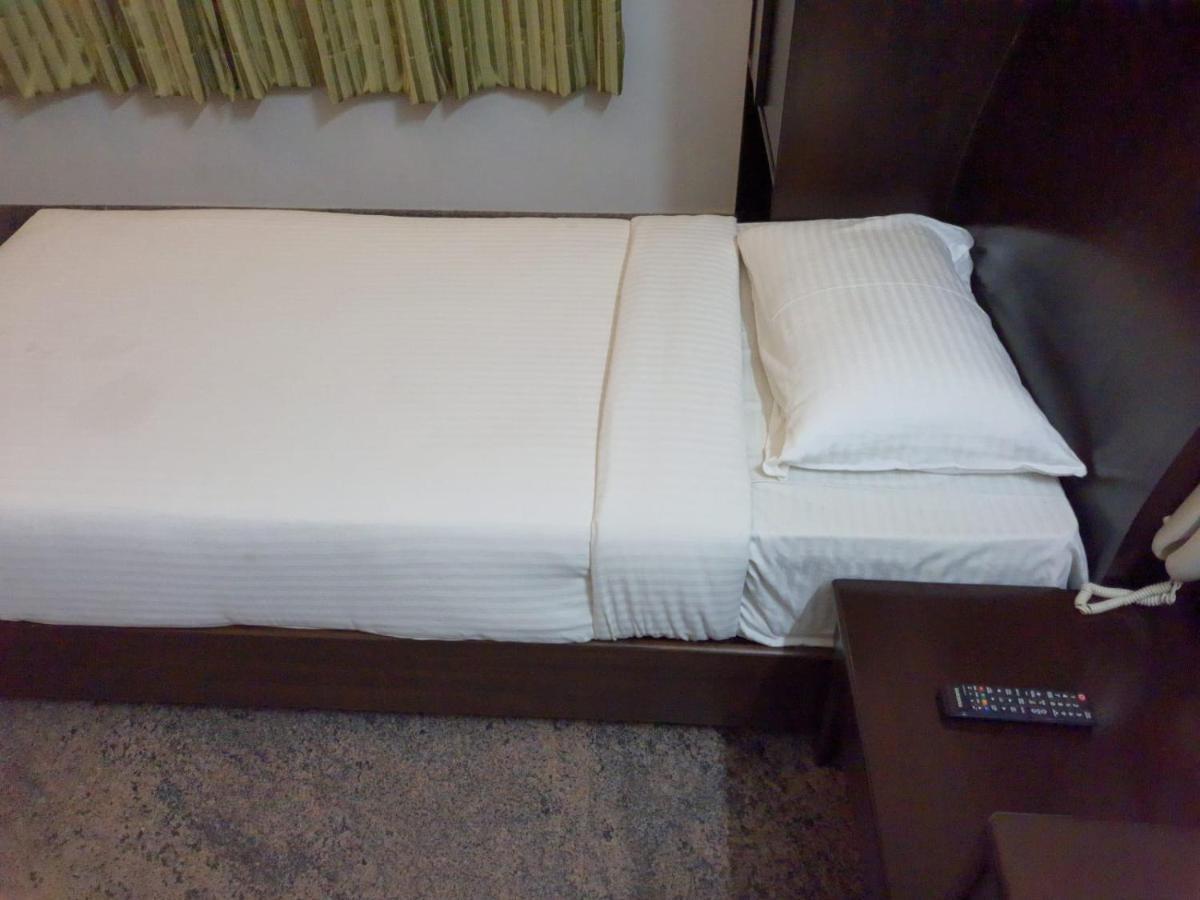 Kr Inn Hotel & Convention Centre Bangalore Dış mekan fotoğraf