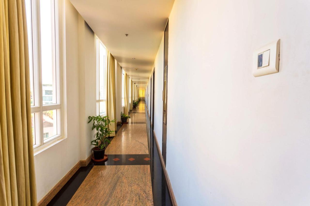 Kr Inn Hotel & Convention Centre Bangalore Dış mekan fotoğraf